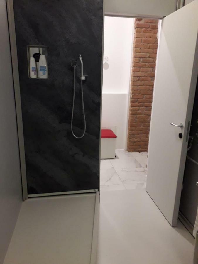 La Casa Di Morazzone Giulia Apartman Pavia Kültér fotó