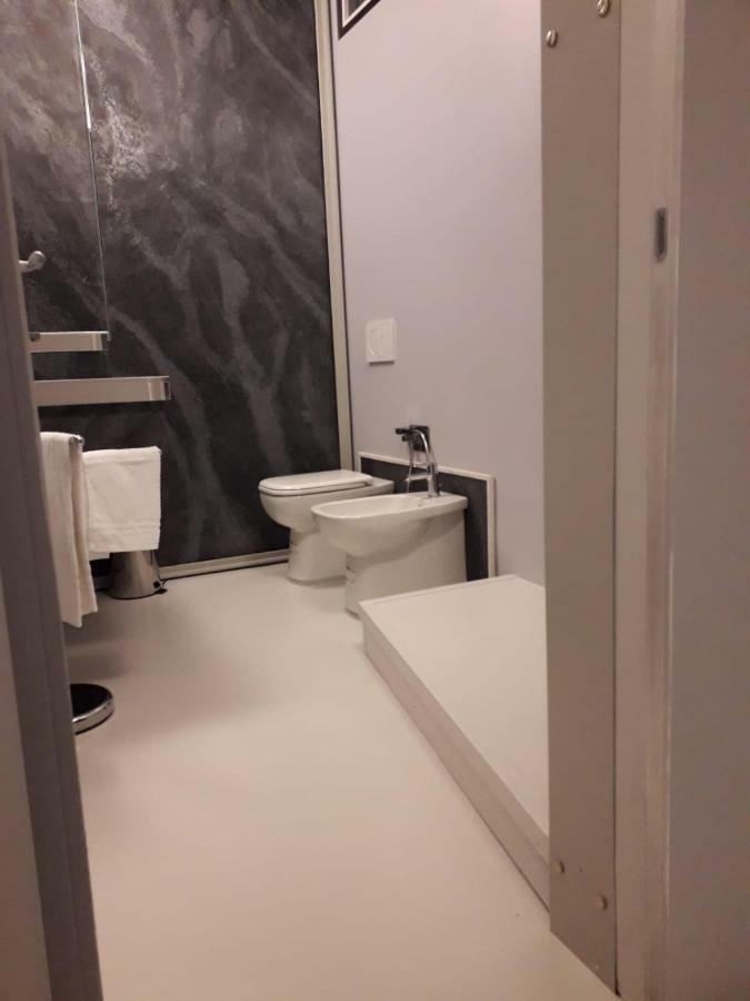 La Casa Di Morazzone Giulia Apartman Pavia Kültér fotó